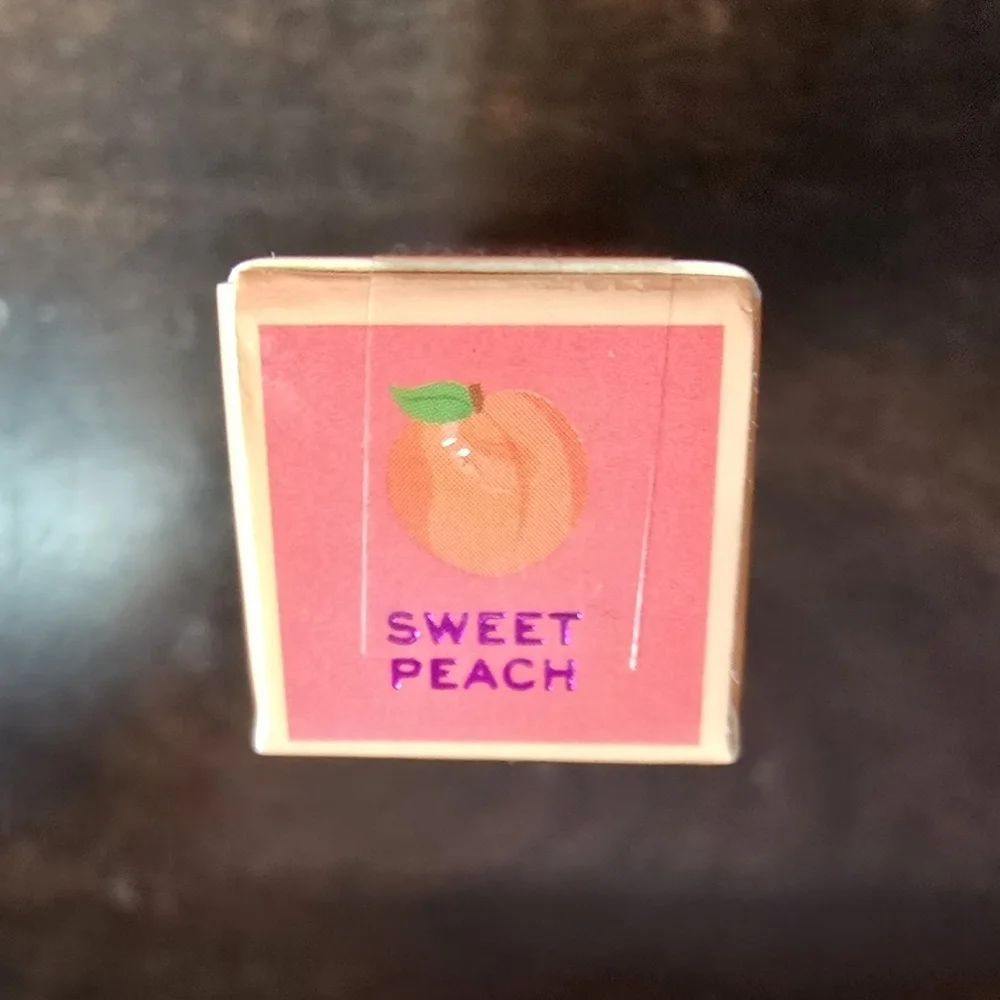 I Heart Revolution Tasty Peach Lip Oil SWEET PEACH New Sealed Box